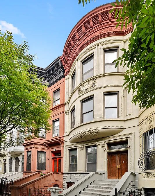 How To Choose The Right Time To Sell Your Upper Manhattan Townhouse