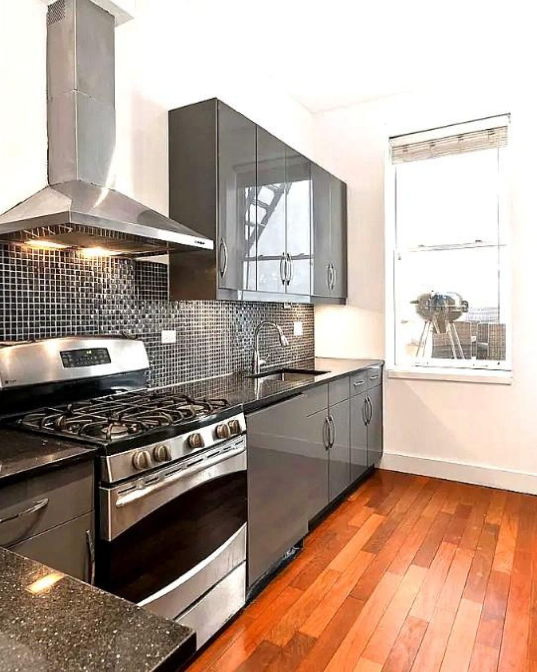 Upper Manhattan Townhouses For Sale